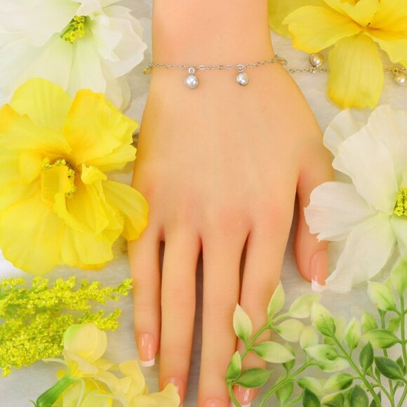 Minimalist Bracelet, Sleek & Modern Design, Women’s Fashion, YC110208-B - Picture 3 of 10